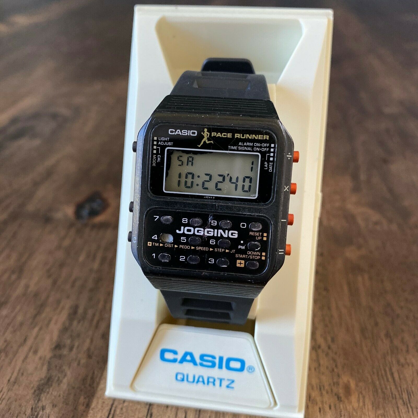 RARE Vintage 1981 Casio J-100 Pace Runner Jogging Calculator Watch