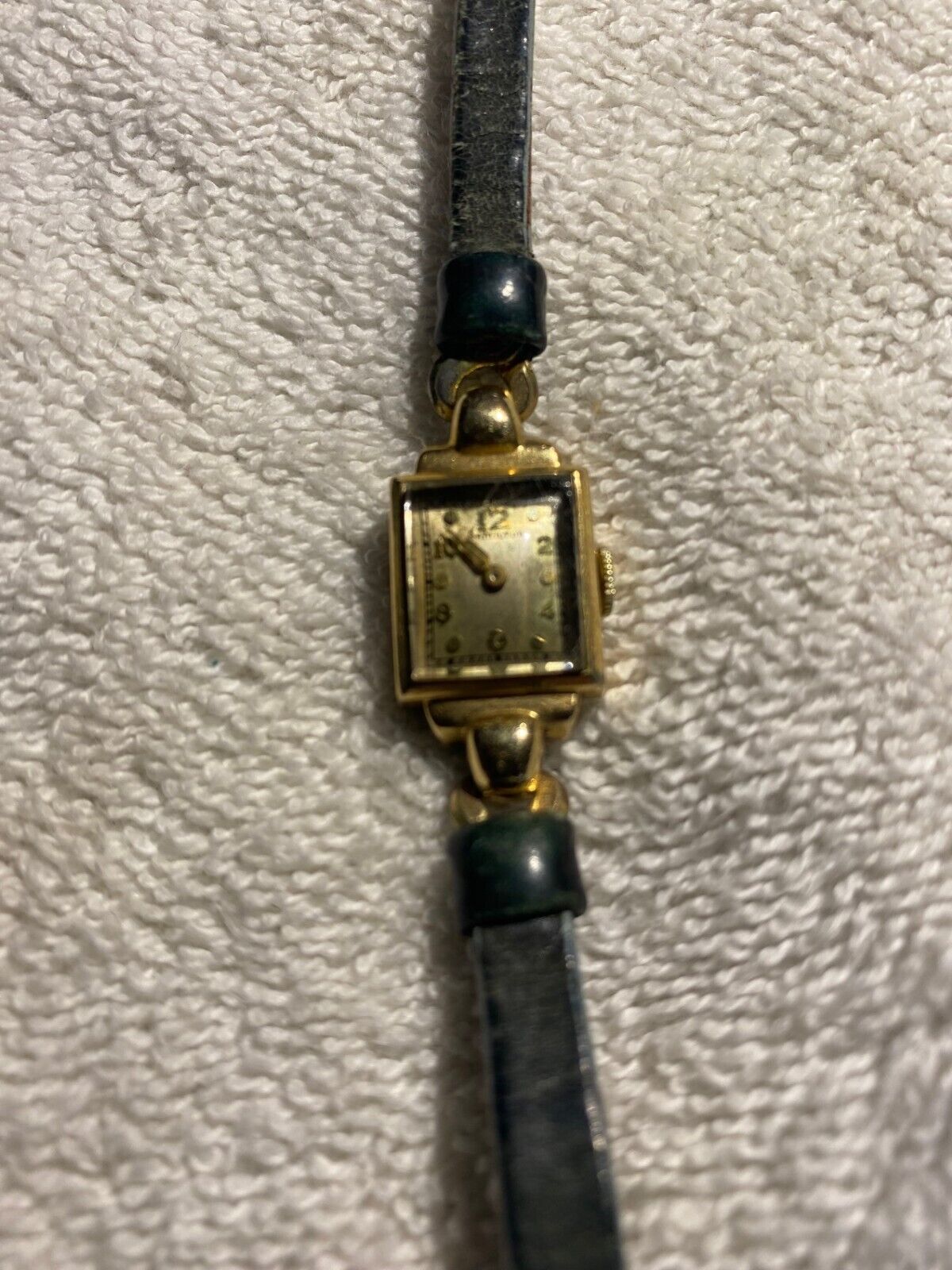 VINTAGE LADIES HAMILTON WATCH 14K GOLD FILLED 17 JEWEL MECHANICAL