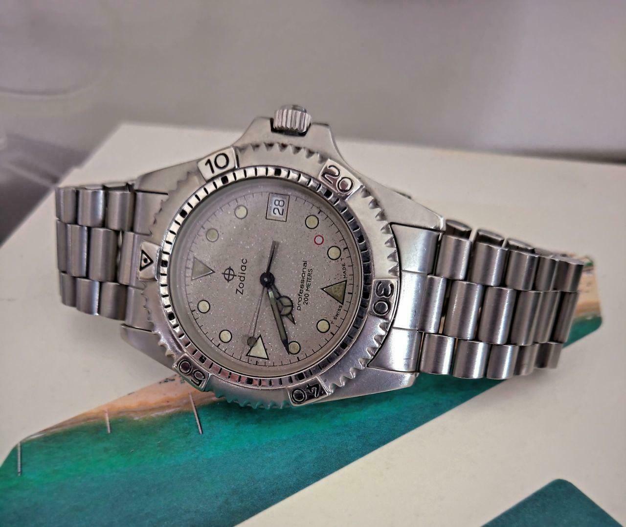 Zodiac Red Silver Dot. model 206.11.01 | WatchCharts Marketplace