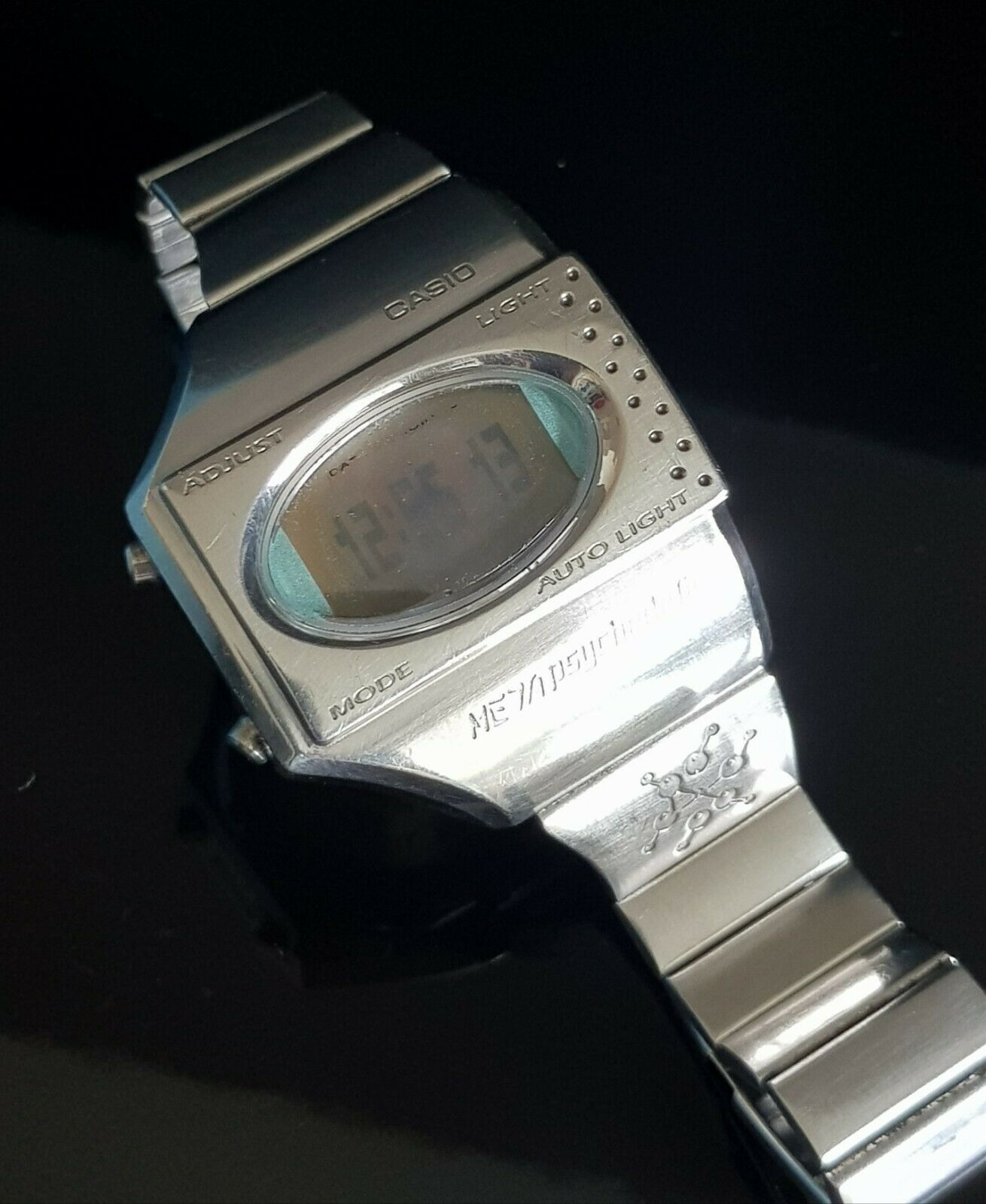 Vintage 1980s Casio Meta Psychedelia 1672 ME-100 Japan Digital