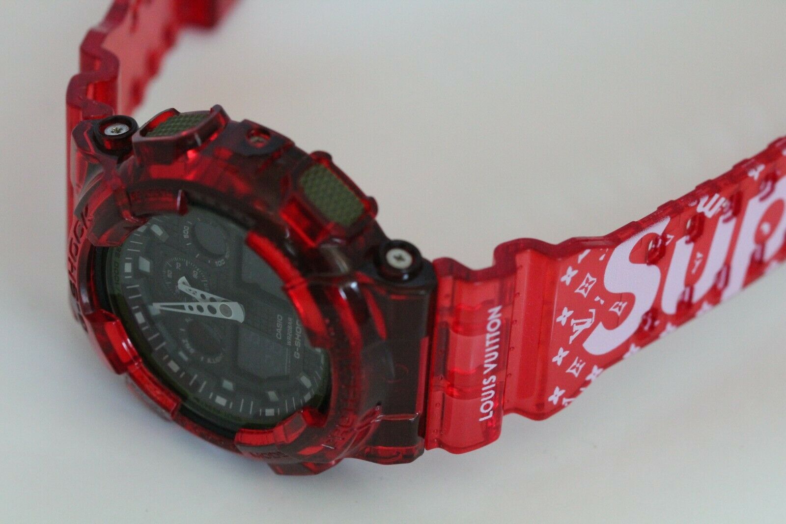 G Shock GA 100 LV x Supreme. Only one watch available! | WatchCharts