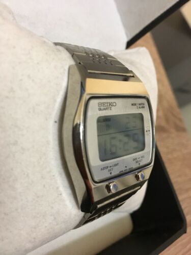 SEIKO A021-5000 LCD Alarm Watch - 1977 - Fantastic Condition