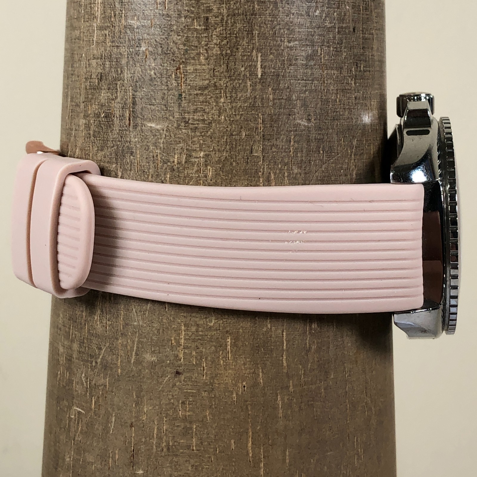Zodiac Speed Dragon Women ZO5513 Diver Pink Silicone Band Quartz