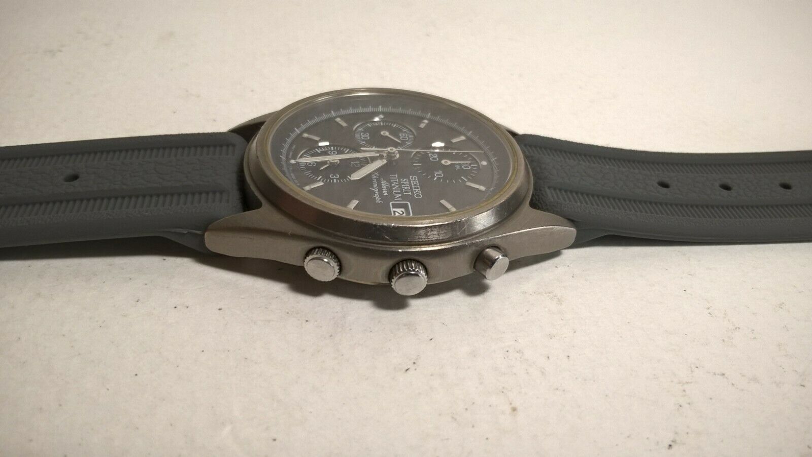 Seiko Spirit SCDL001 Titanium Alarm Chronograph 7T32-6000 Quartz 