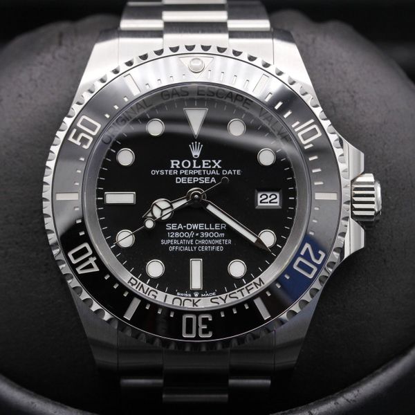 FSOT: Rolex Deepsea Sea Dweller - 136660 - Black - Stainless Steel ...