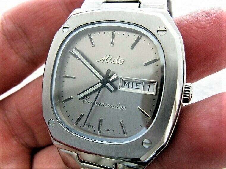 MIDO COMMANDER 8016 Swiss Made Automatic Men s Watch ETA 2836 2 Day Date 8271117 WatchCharts Marketplace