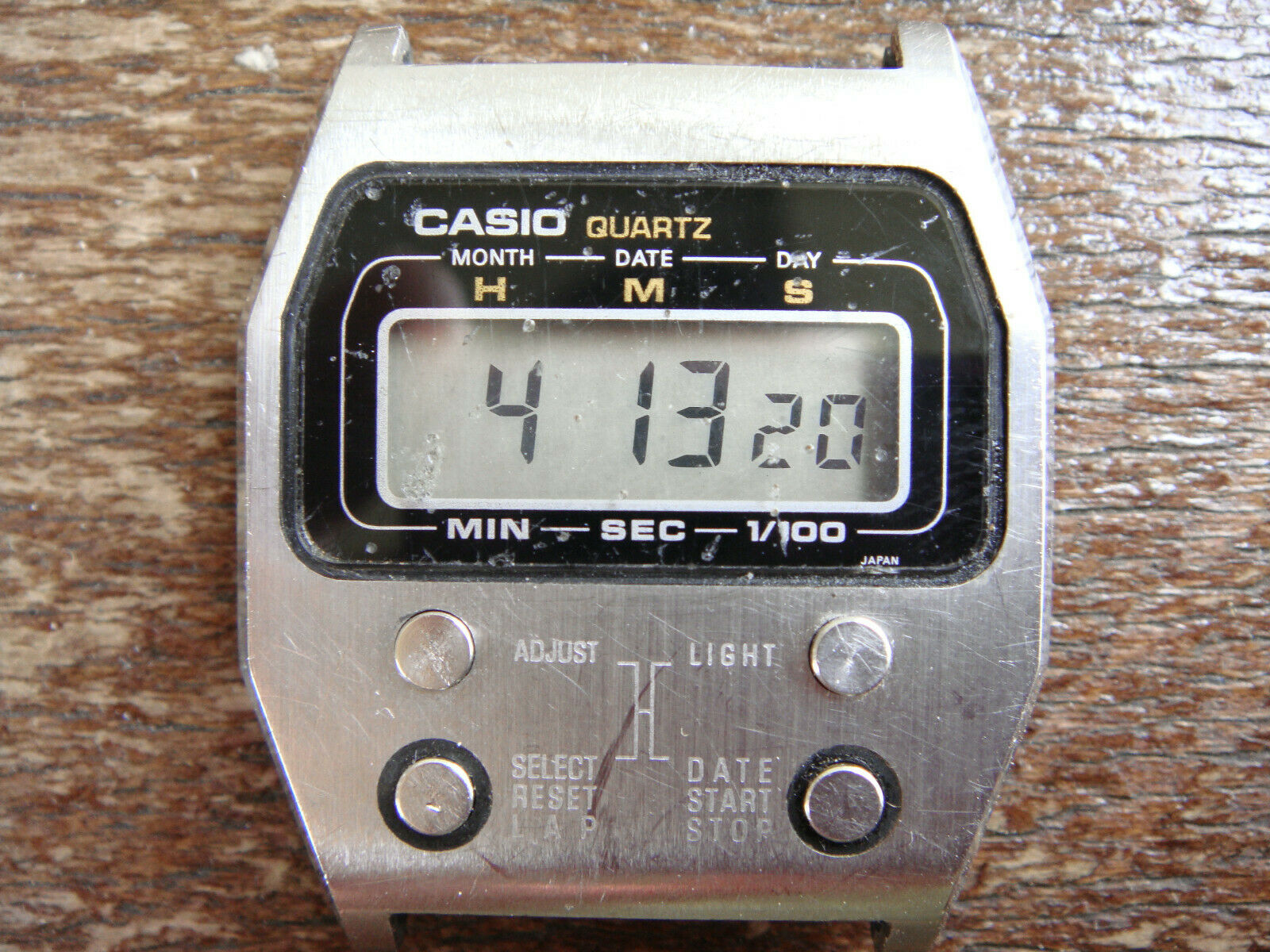 CASIO】78年 CASIOTRON 52QS-14 完動品【電池新品】 - 時計