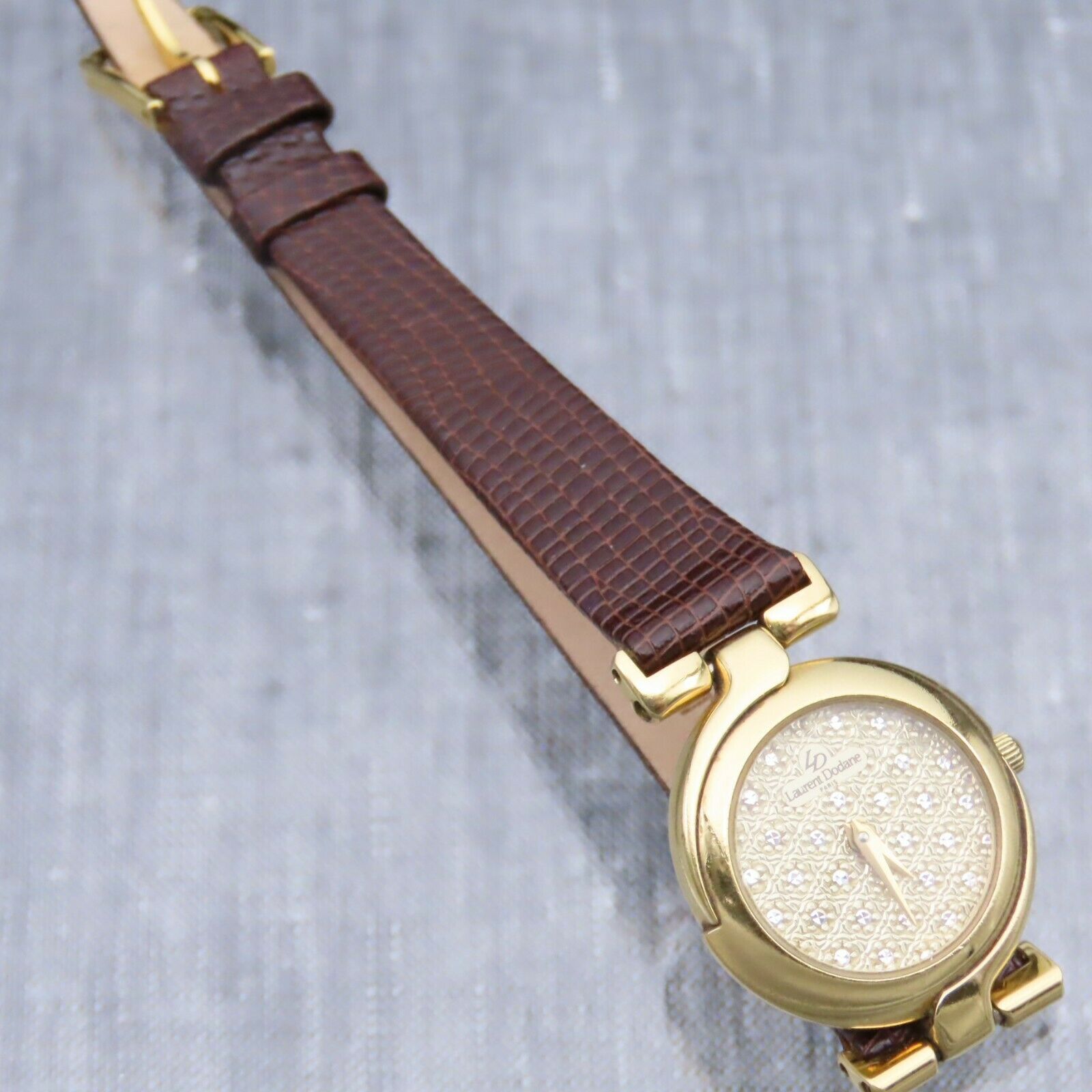 Vintage LAURENT DODANE PARIS Ladies Wristwatch 18K Plated Vintage LAURENT DODANE PARIS Ladies Wristwatch 18K Plated