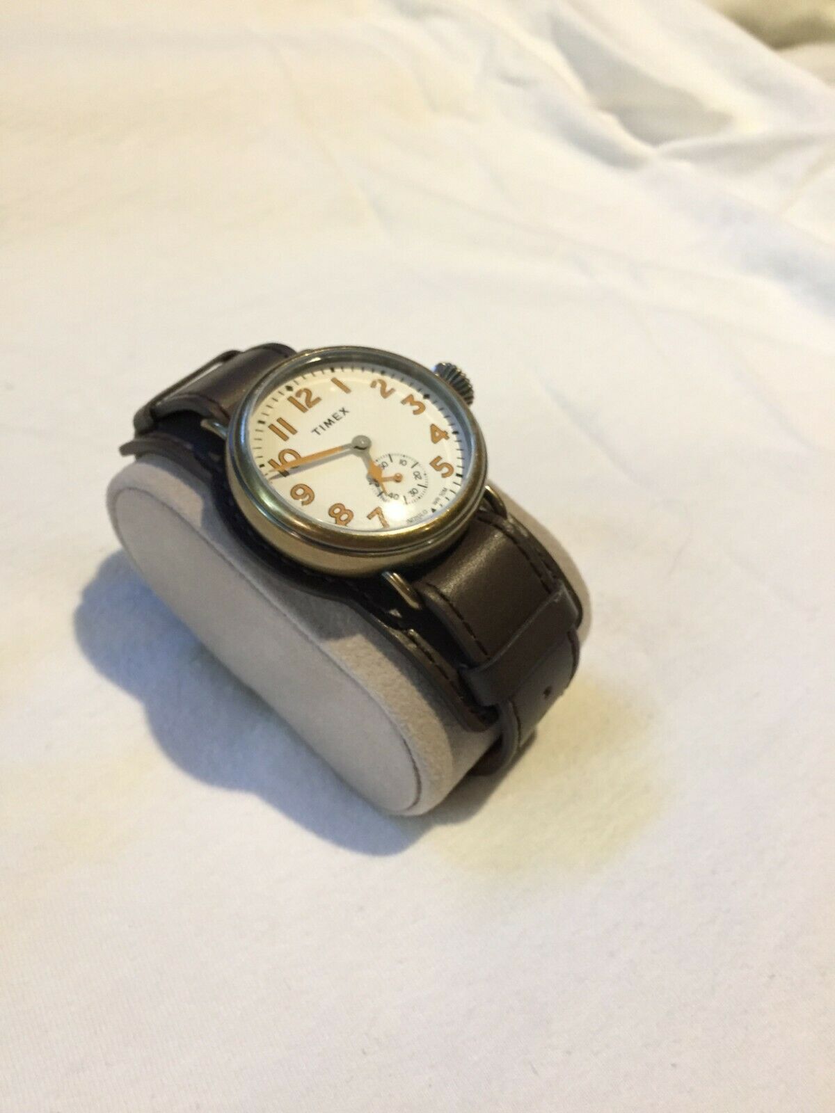 Welton 38mm leather hot sale strap watch