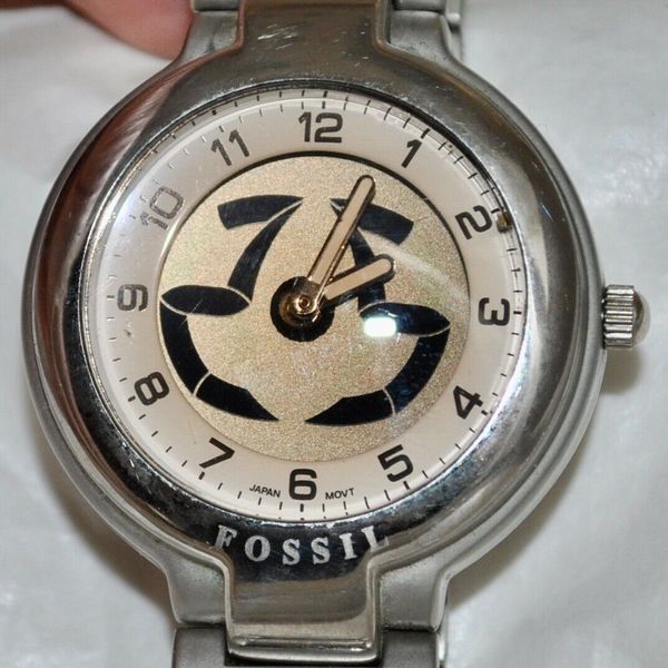 Fossil Sport Line Men s YR 2000 Digital Bracelet Watch Animated Seconds WatchCharts Marketplace