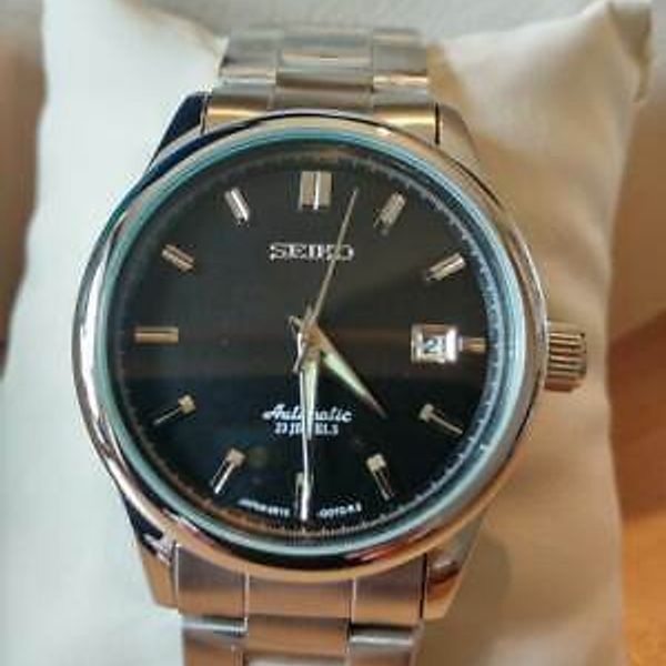Seiko 4R35B - Seiko Automatic 23 Jewels wristwatch | WatchCharts