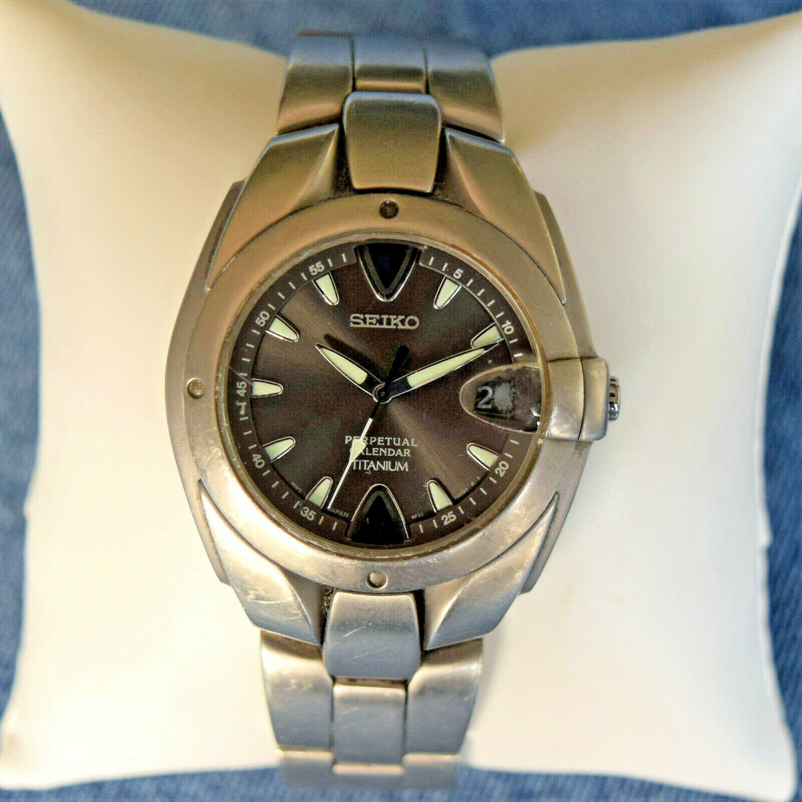 Rare Seiko SBQK001 8F32-0049 Perpetual Calendar Titanium Wristwatch, New  Battery | WatchCharts