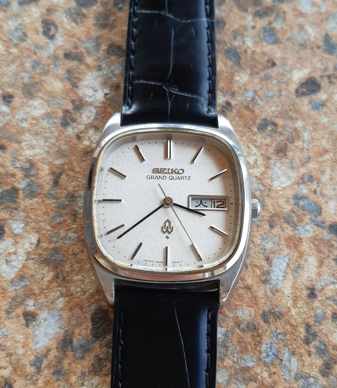 Vintage Seiko Grand Quartz 4843 5011 December 1976 JDM Kanji