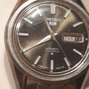 VERY RARE SEIKO 6119 8100 MAC SOG V 21J VIETNAM ERA WATCH RUNS ORIG  BRACELET!!! | WatchCharts