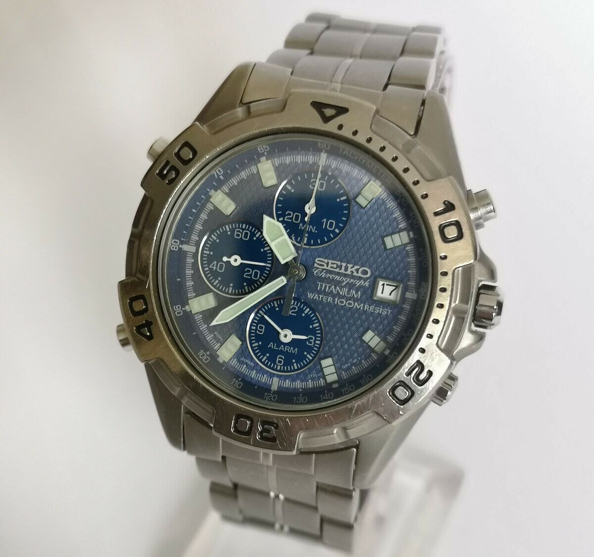 Rare vintage 1991 Seiko 7T32-7H40 Titanium men's quartz watch