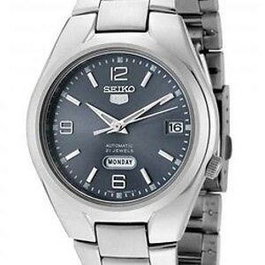 Seiko Automatic SNK621 SNK621K1 Mens Grey Dial Day Date Stainless Steel  Watch | WatchCharts