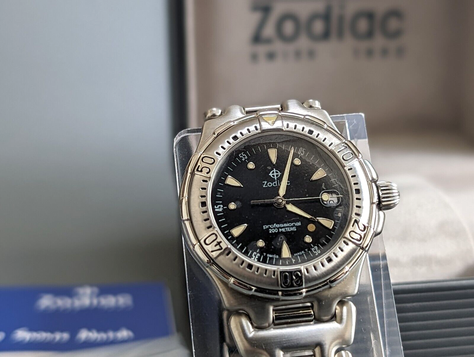 MINT] Zodiac Professional 313.28.08 Date 200m Quartz Watch Black