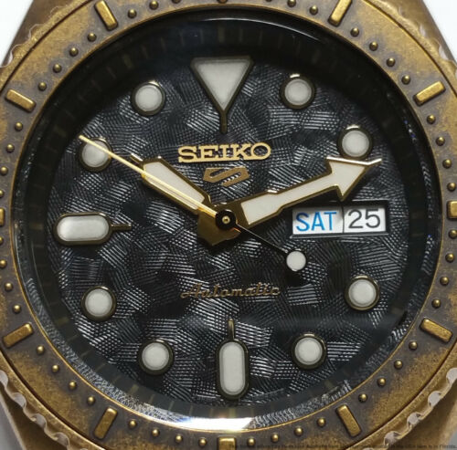 Seiko 5 SRPE80K1 Automatic Day Date Bronze Finish Mens Watch 4R36