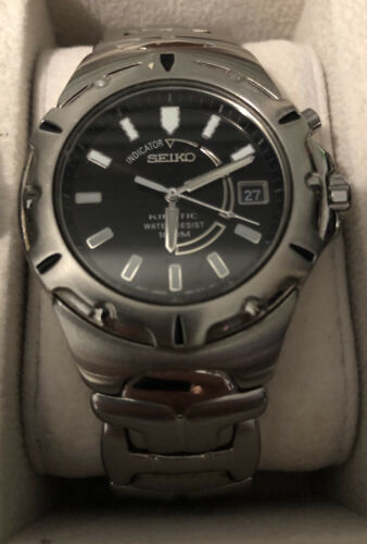 Rare Seiko Kinetic Stainless Steel 100M Sport Watch 5M62 0A79 NEW