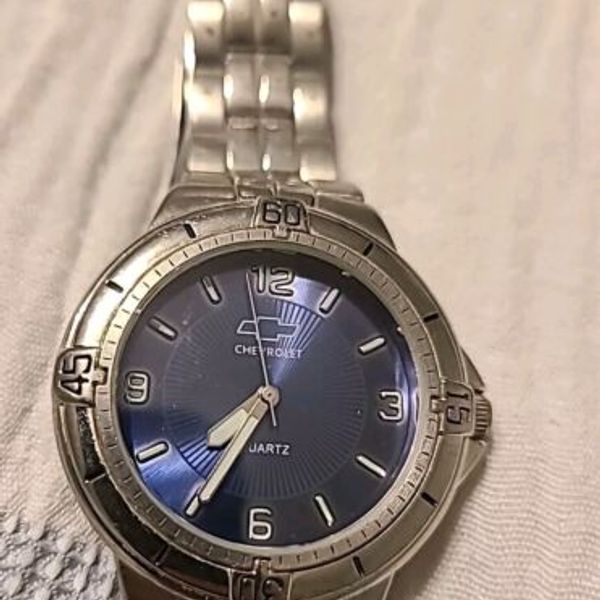 CHEVROLET LOGO QUARTZ WRISTWATCH - DEEP BLUE DIAL--NEEDS BATTERY ...