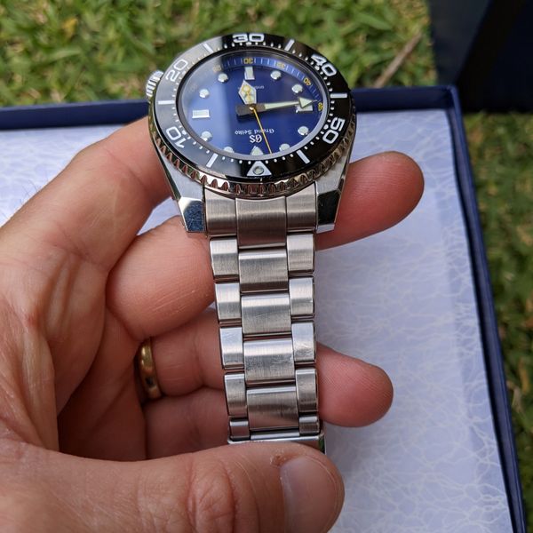 Grand Seiko Quartz Diver SBGX337 - $2800 (us) | WatchCharts