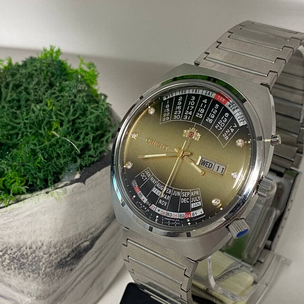 watch-orient-college-perpetual-multi-year-calendar-automatic-japan