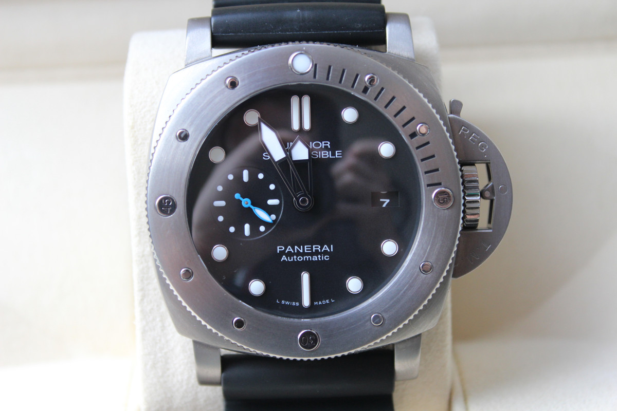 FS Panerai Luminor Submersible Pam 1305 Titanium w BOX AND