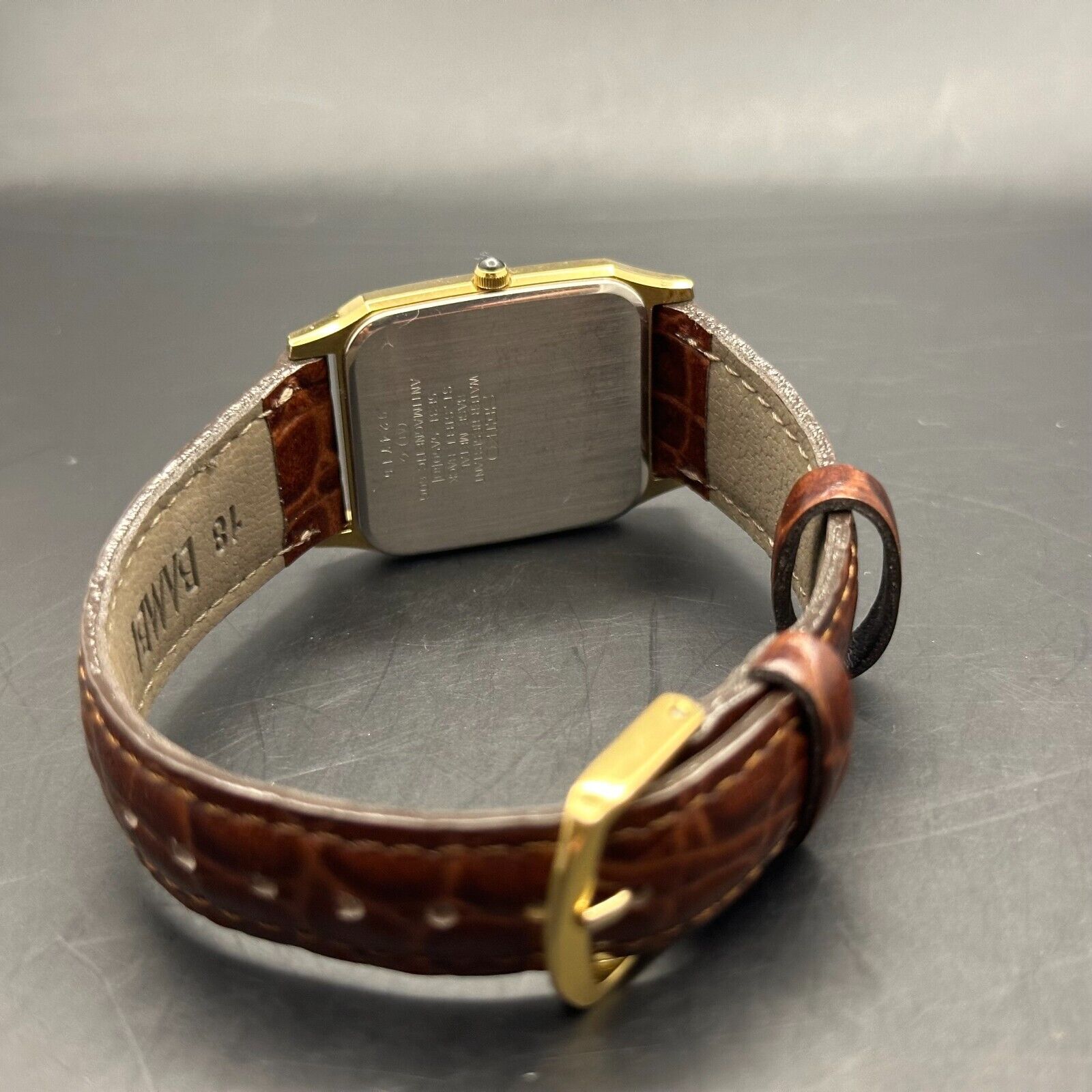 Seiko Vintage Gold 1990's Men's Tank Watch 5E31-5A50 | WatchCharts
