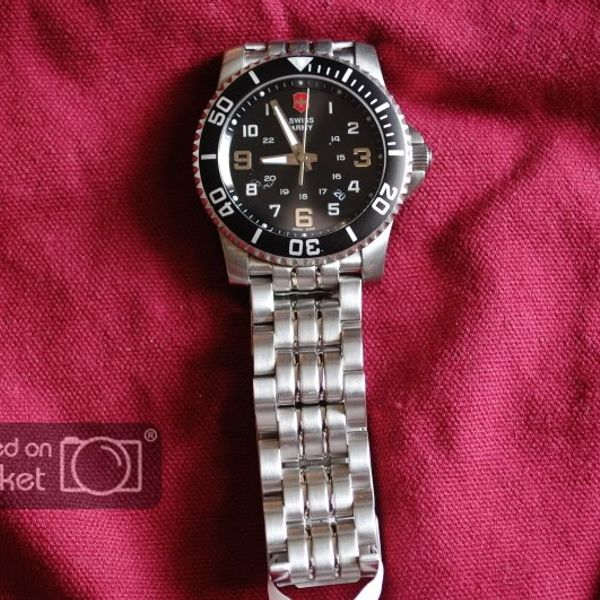 Sold Fs Victorinox Swiss Army Maverick Ii Watchcharts