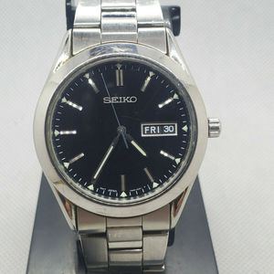 Seiko 7N43-9070 Mens All Steel Silver Analog Quartz Watch