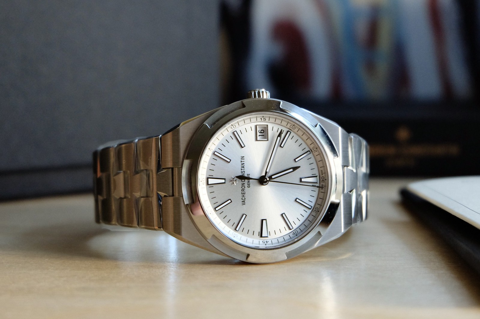 Vacheron constantin 2025 overseas silver dial