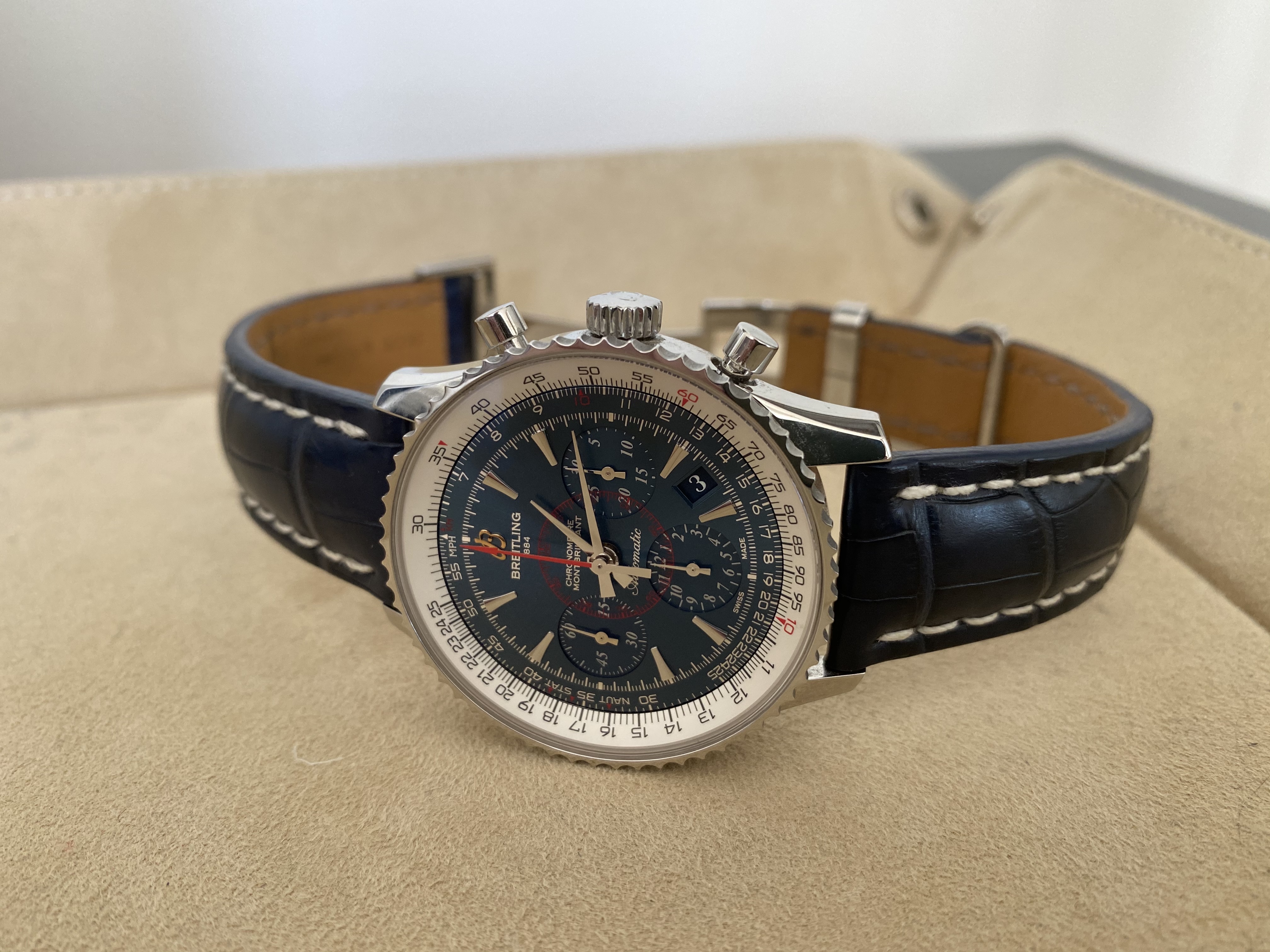 Breitling montbrillant discount 01 limited edition