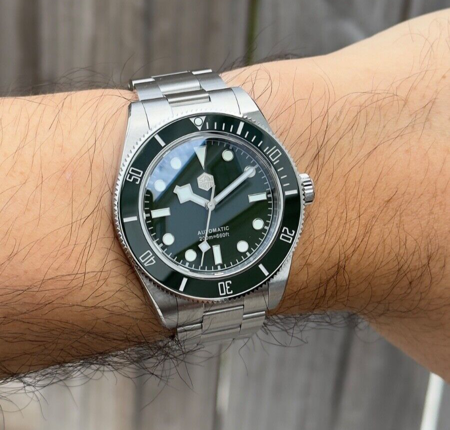 San Martin SN0008 40MM Dark Green | WatchCharts Marketplace