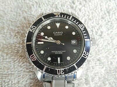 VINTAGE 2719 CASIO MTD 1043 STAINLESS DIVER WATCH