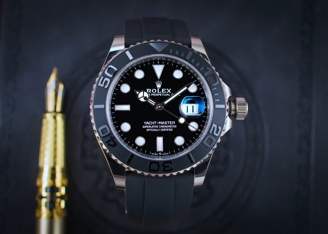 Rolex yacht clearance master 42 harga