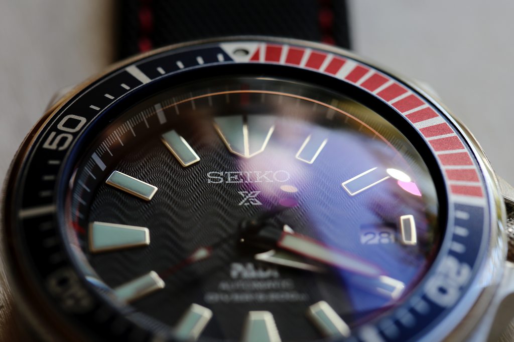 Seiko samurai outlet domed sapphire crystal