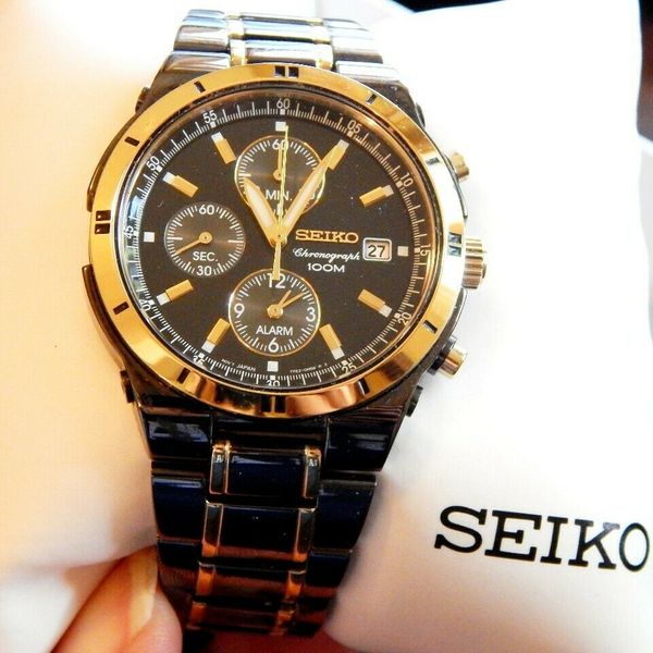 SEIKO Men's Chronograph Quartz 100 M Watch SNAA30 7T62-0FY0 battery needed  | WatchCharts