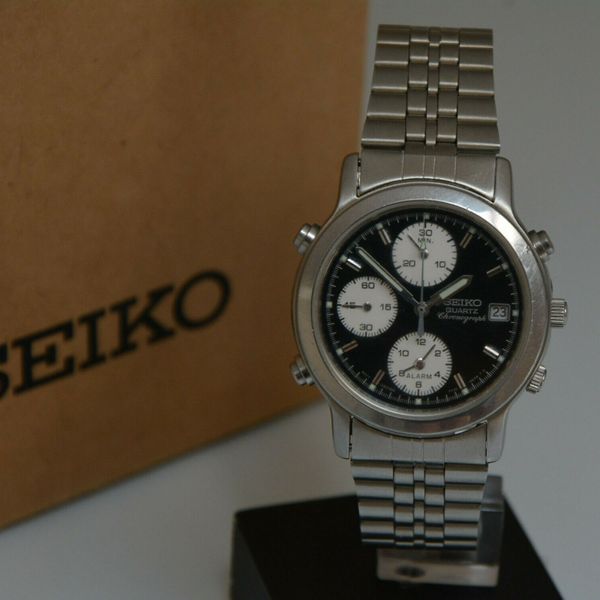 Seiko PANDA 7T32-6D70 Chronograph alarm watch vintage | WatchCharts