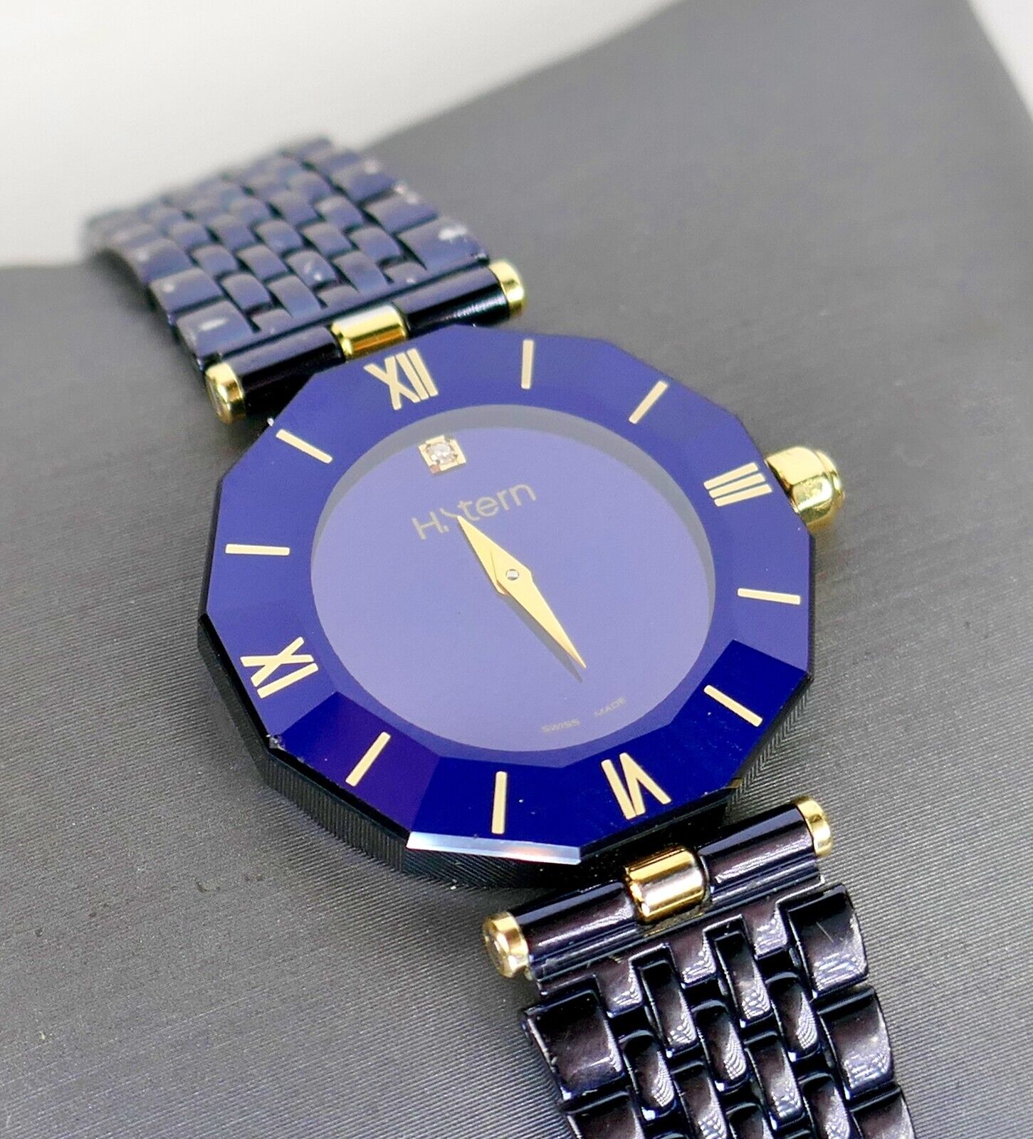 H stern ladies hot sale sapphire watch