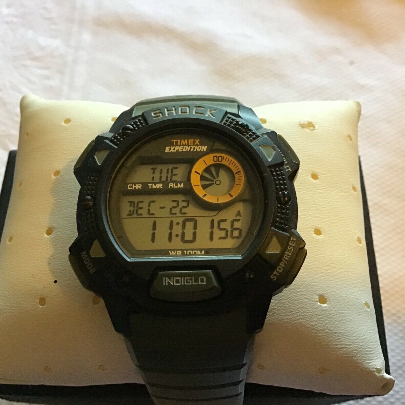 Timex t49975 on sale