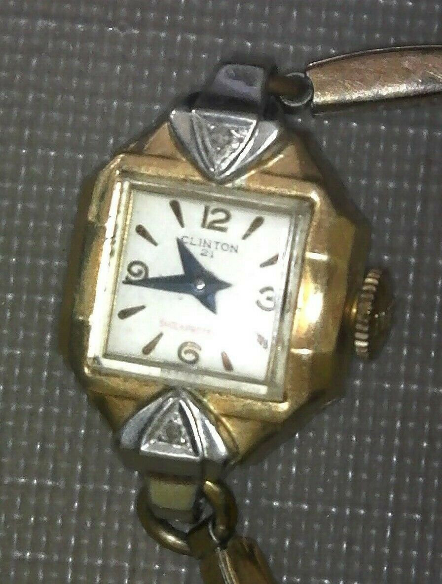 Vintage clinton 2024 ladies watch