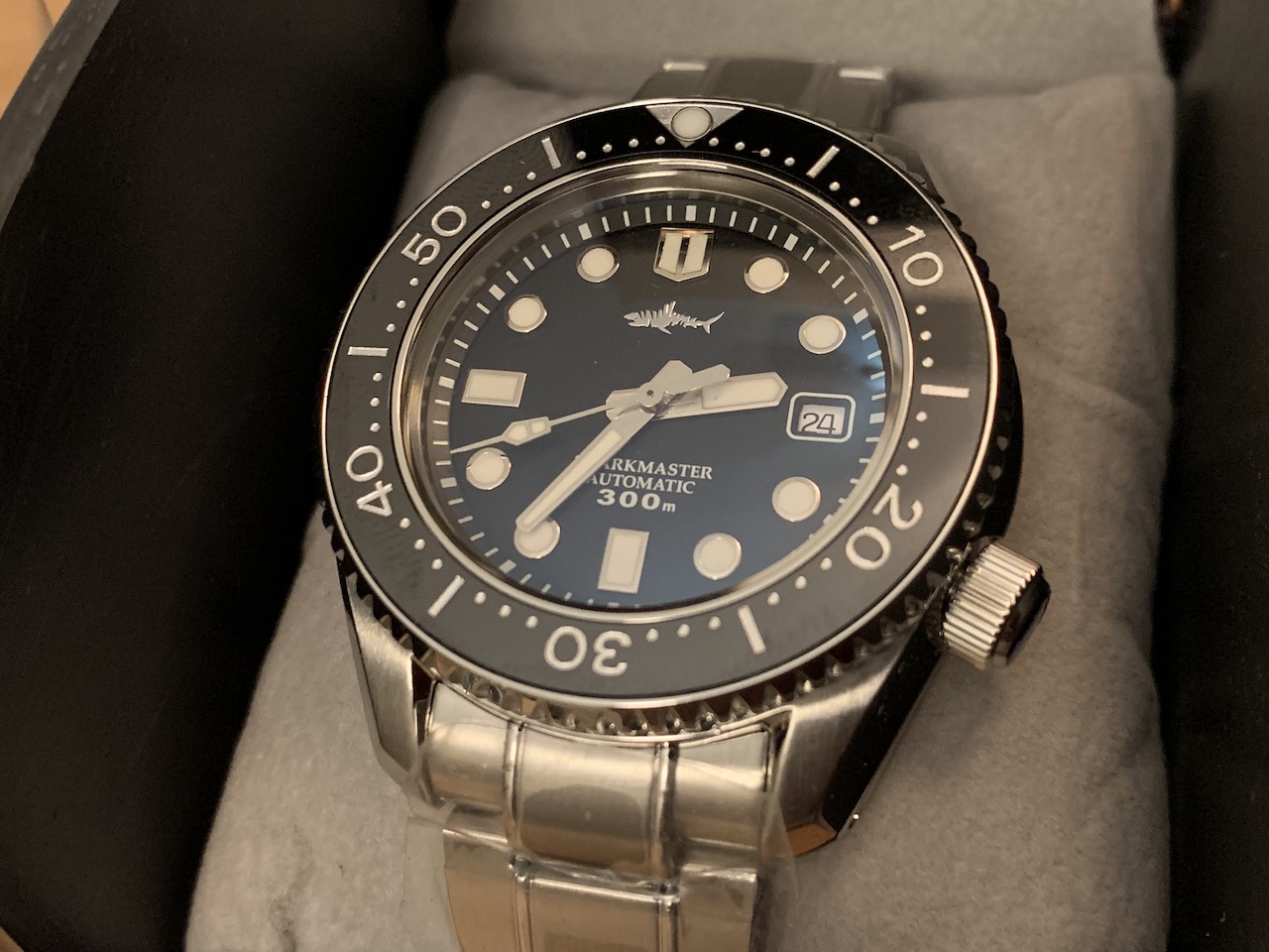 FS BNIB Heimdallr SharkMaster MM300 Homage on Bracelet WatchCharts Marketplace