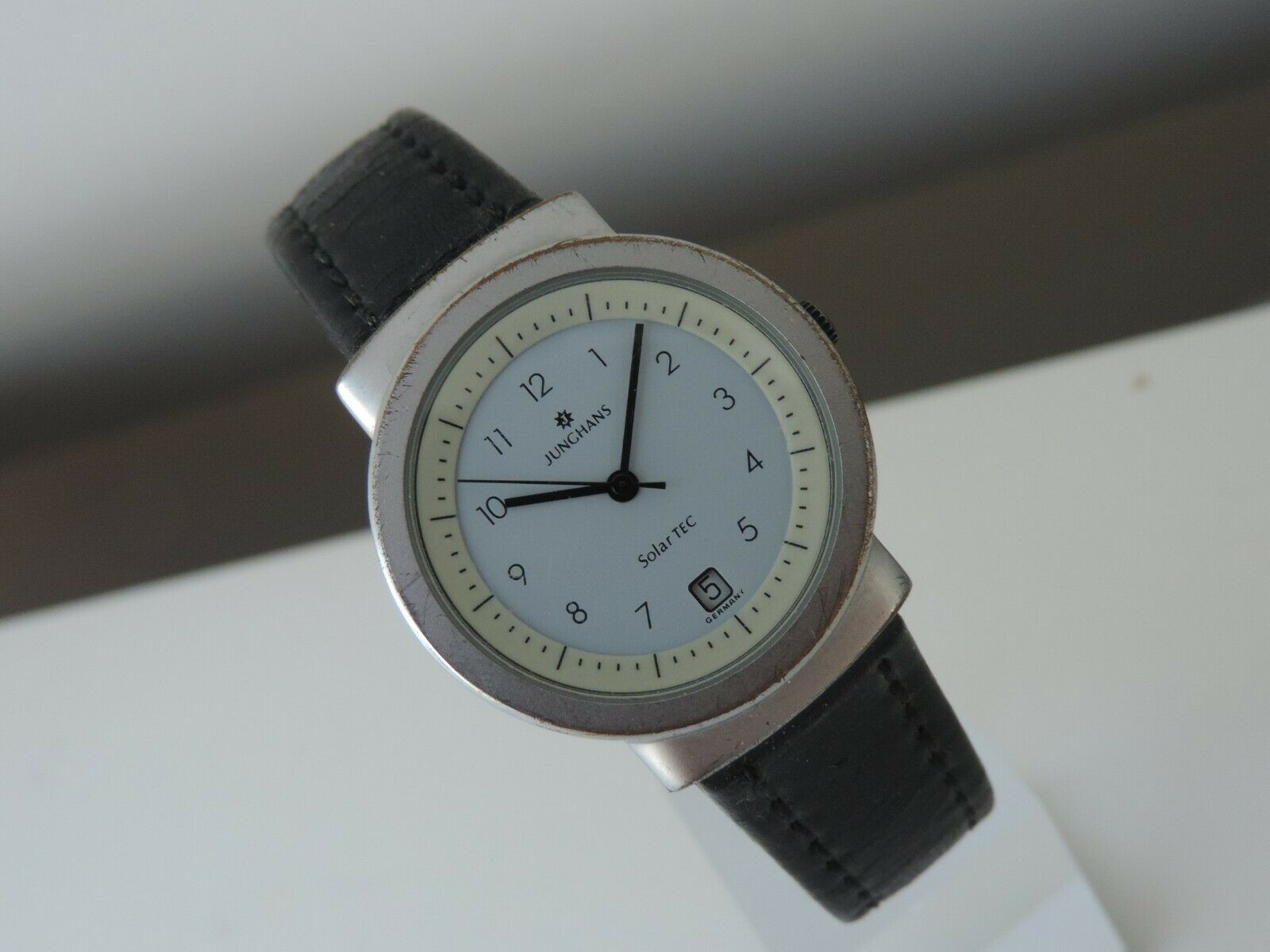 Junghans Solar Tec Herrenuhr Quartzuhr WatchCharts