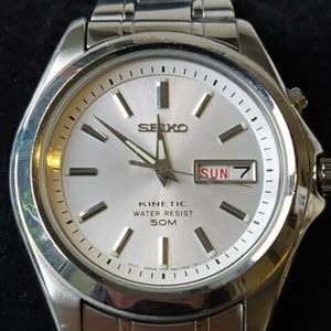 Seiko Kinetic 50M Water Resistant Stainless Steel Gents Watch | WatchCharts