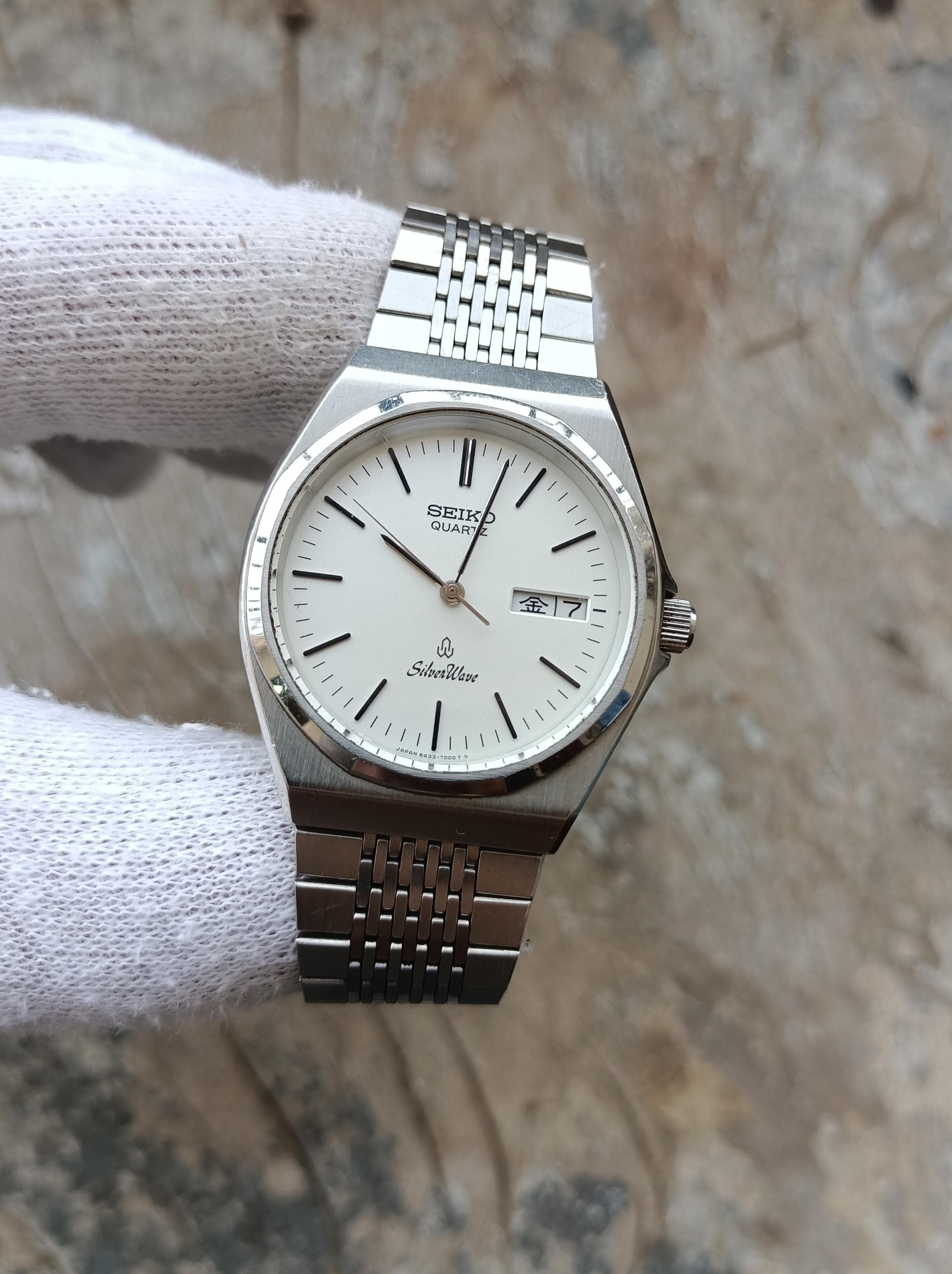 WTS] SEIKO Silver Wave Quartz Men's Watch. $135 Shipped