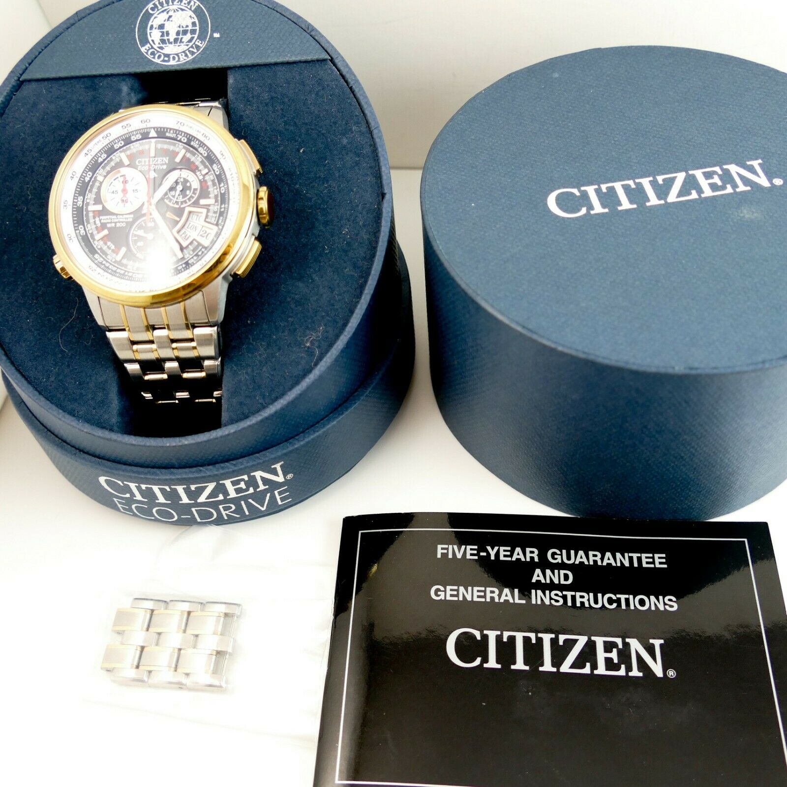 Men's Citizen Eco-drive Watch H610-s060265 Perpetual