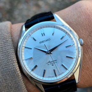 Vintage 1968 SEIKO SKYLINER 6220-8010 Hand-winding 21Jewels Watch