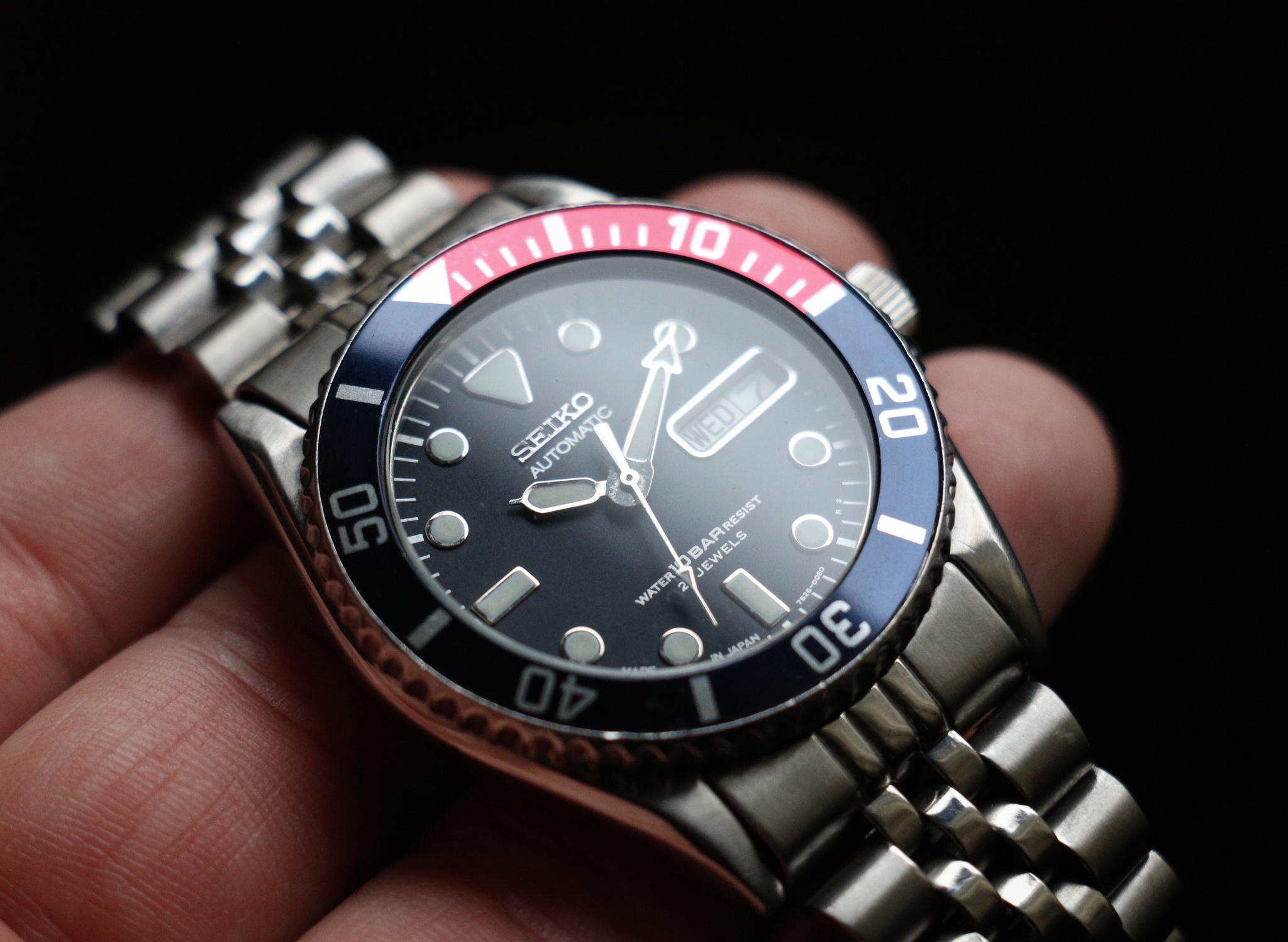Seiko skx025 hotsell