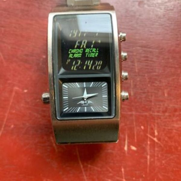 SEIKO ALBA AKA V091-5000 難アリ SEIKO ALBA AKA V091 5000 Very Rare Digital and Analog Combo 10bar