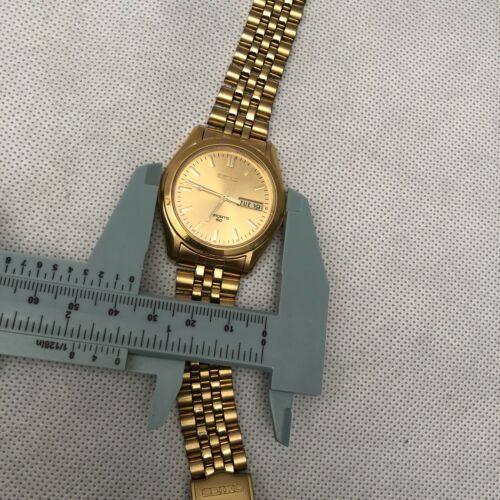 Seiko Sport 50 Day Date Gold Tone Men display picture 1